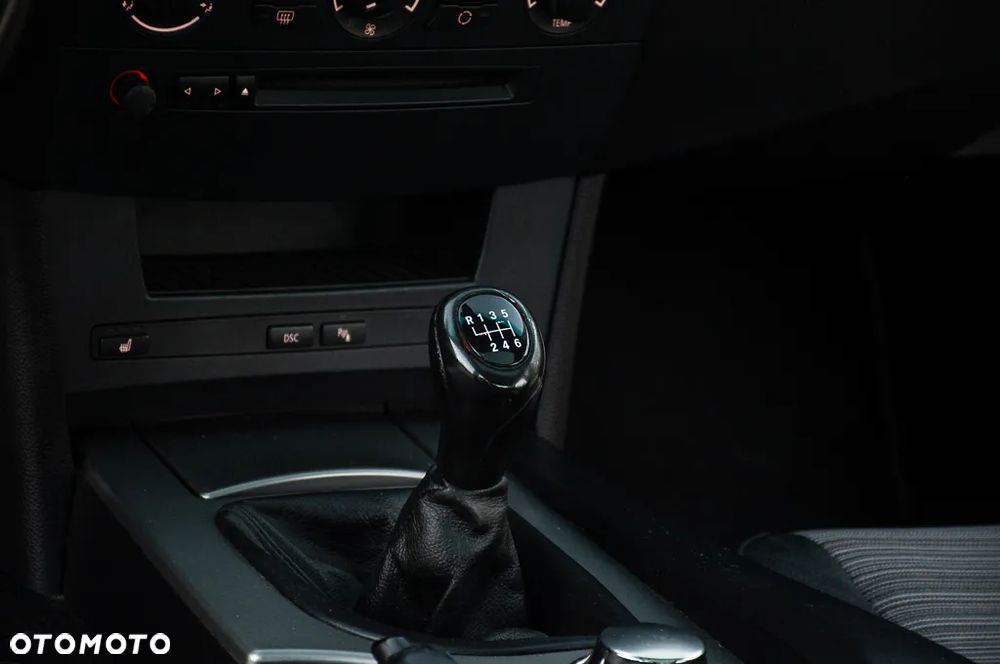 BMW Seria 5 - 36
