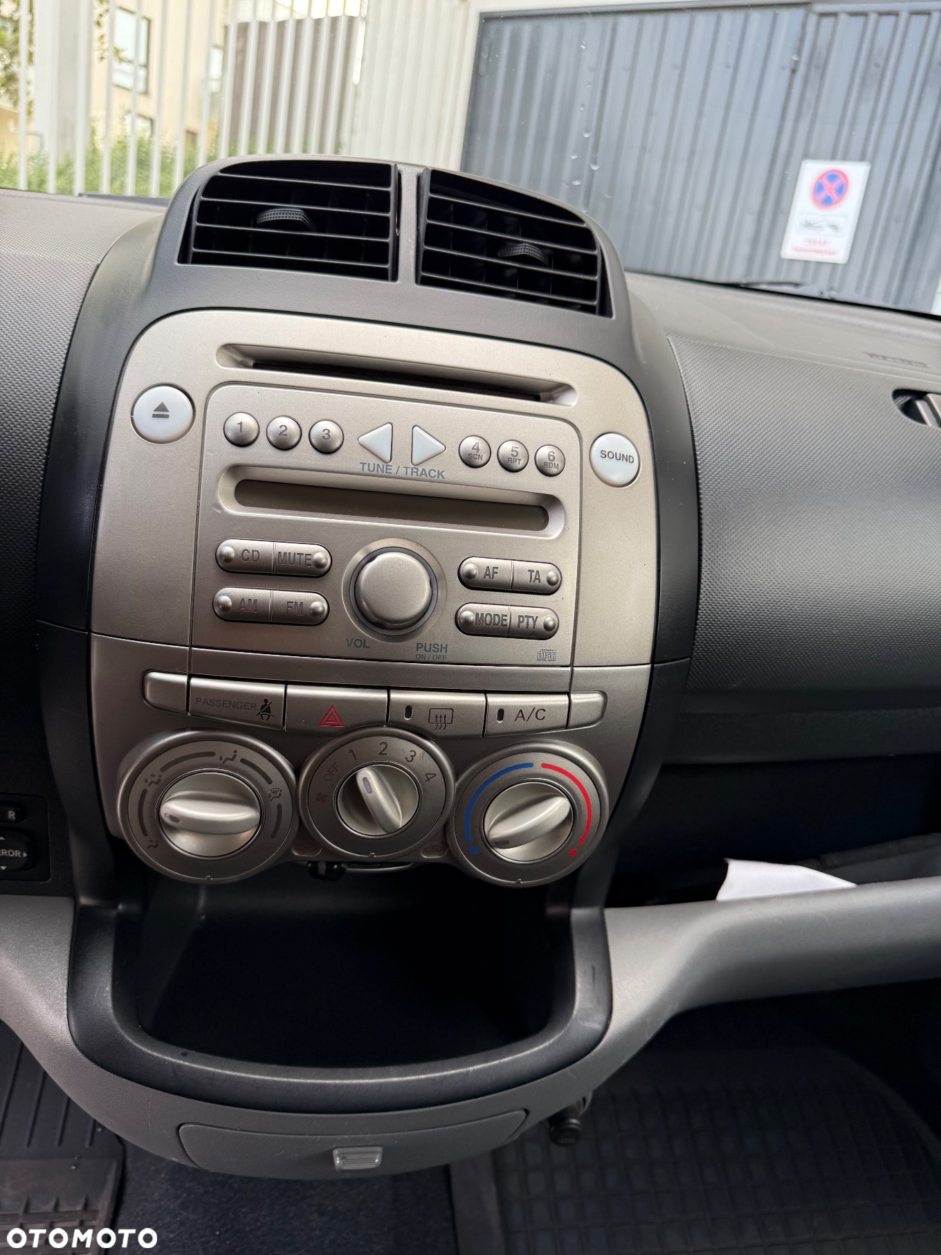 Daihatsu Sirion 1.3 - 29