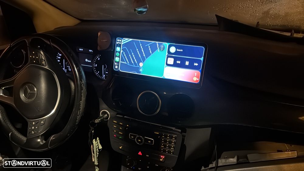 Mercedes-Benz B 200 CDI (BlueEFFICIENCY) - 8