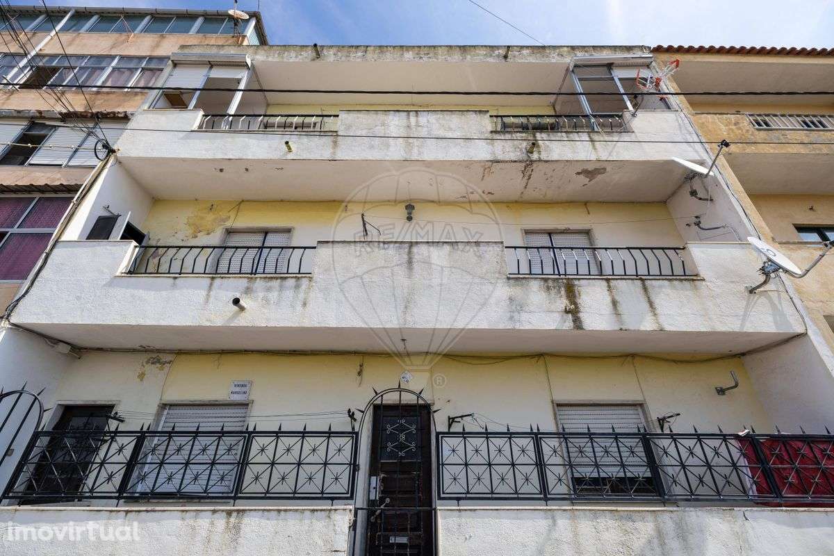 Prédio  para venda - Grande imagem: 2/35