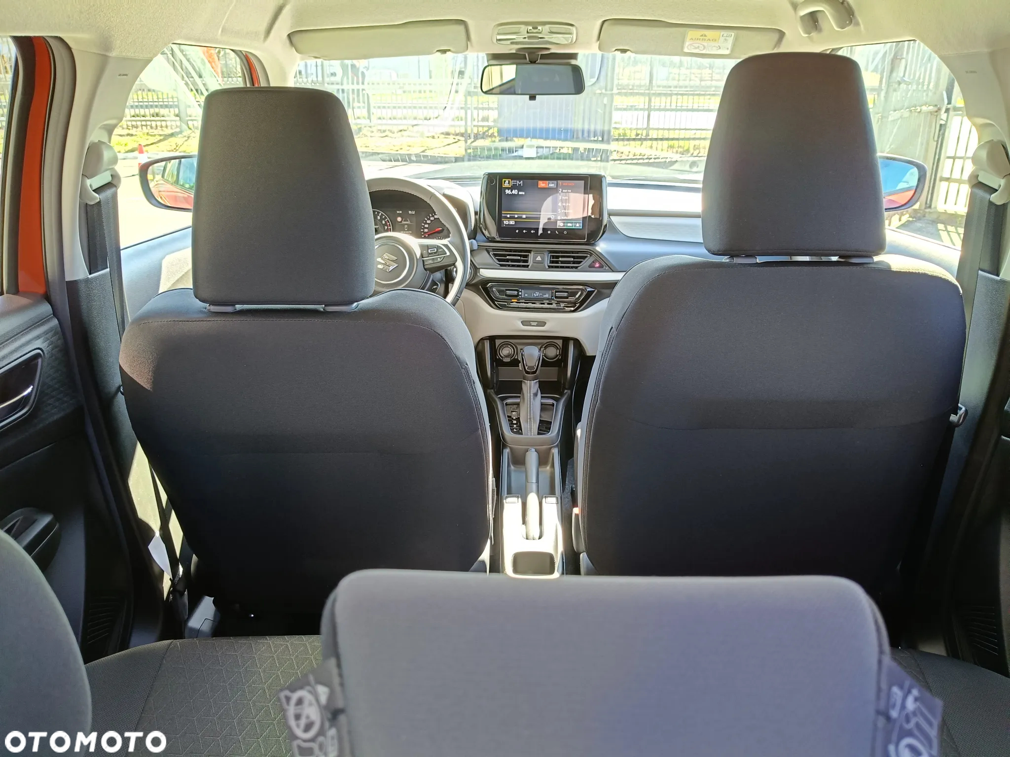Suzuki Swift 1.2 Dualjet SHVS Premium Plus CVT - 12