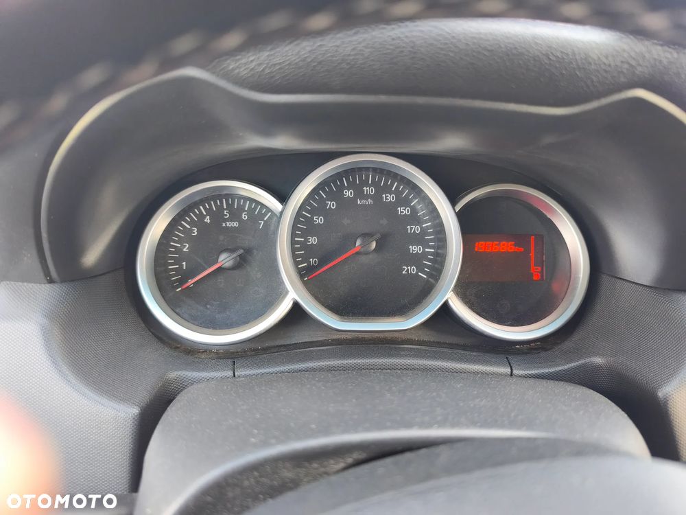 Dacia Duster 1.6 SCe Access - 4