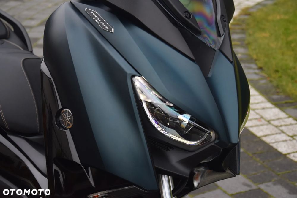 Yamaha X-max - 22