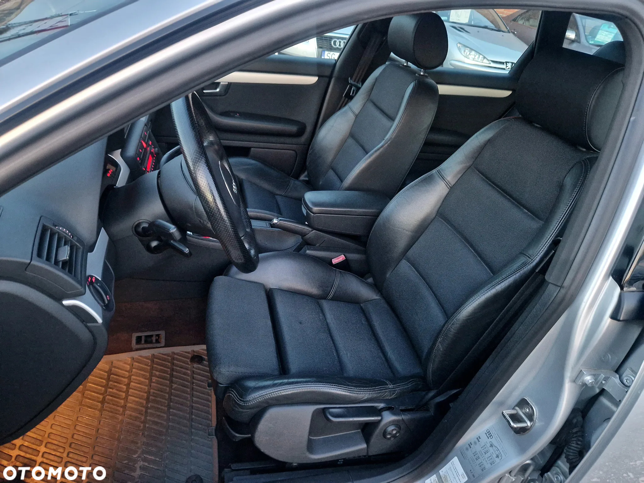 Audi A4 Avant - 13