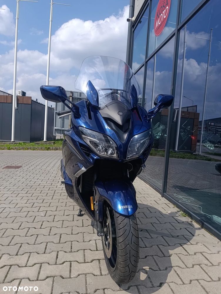 Yamaha FJR - 14