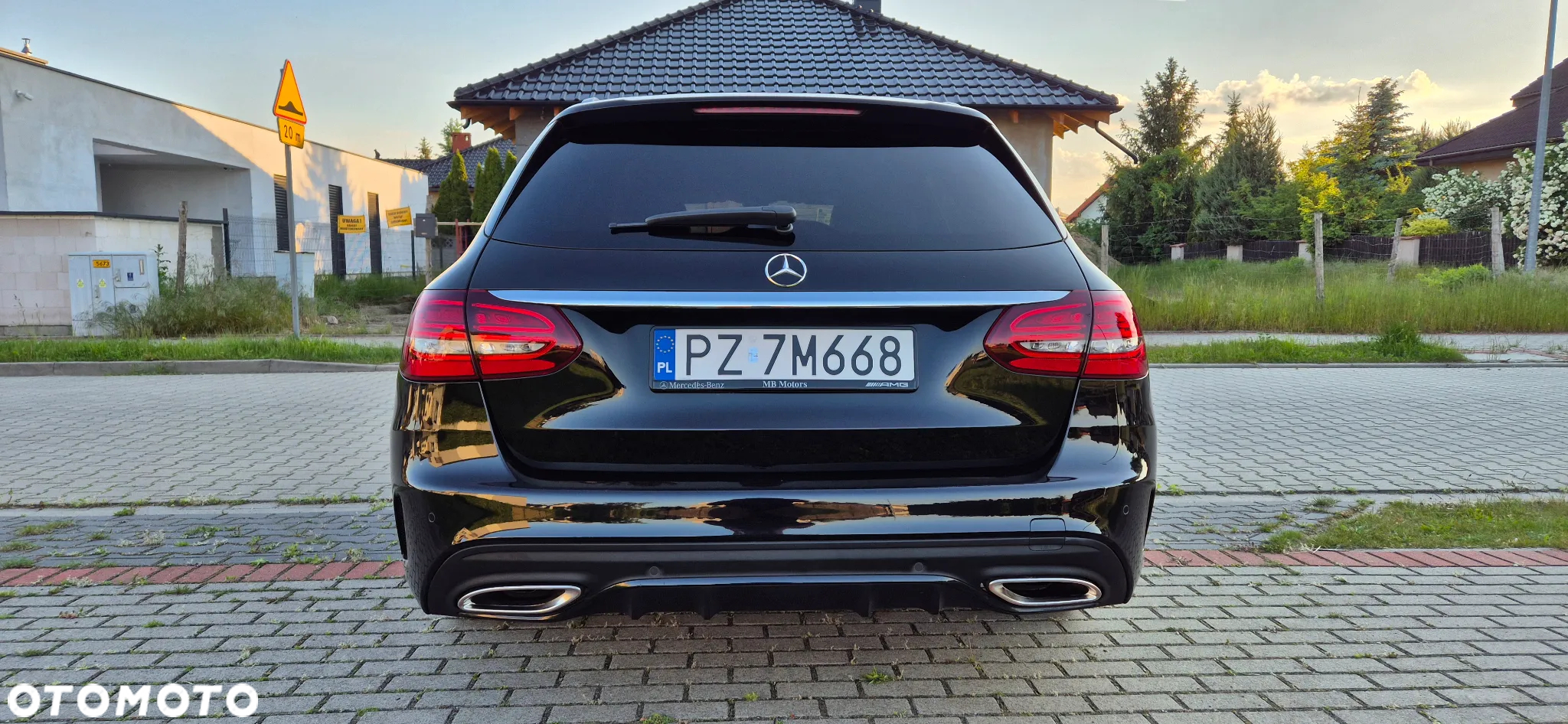Mercedes-Benz Klasa C 160 T 9G-TRONIC AMG Line - 4