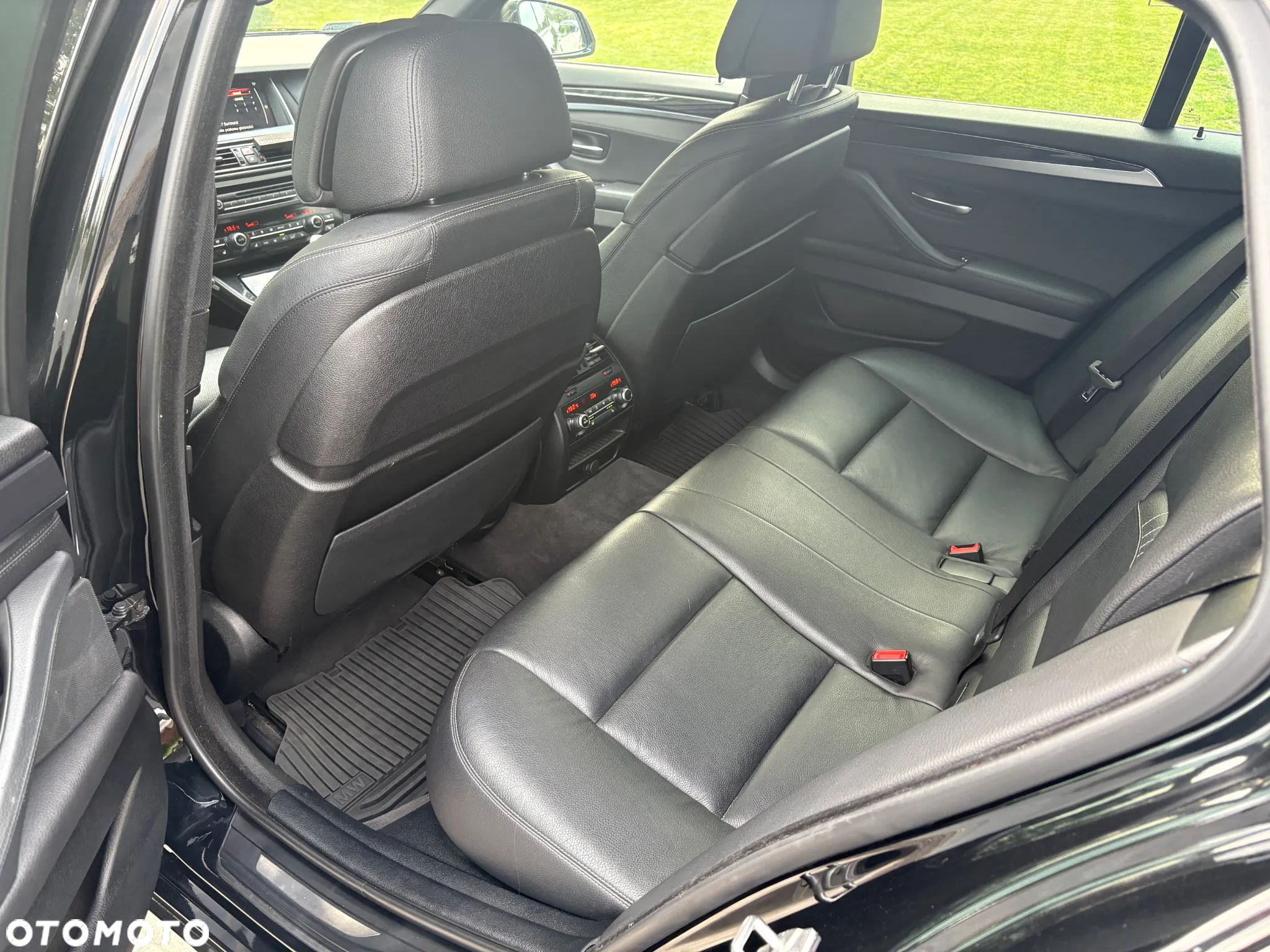 BMW Seria 5 525d xDrive Luxury Line - 25