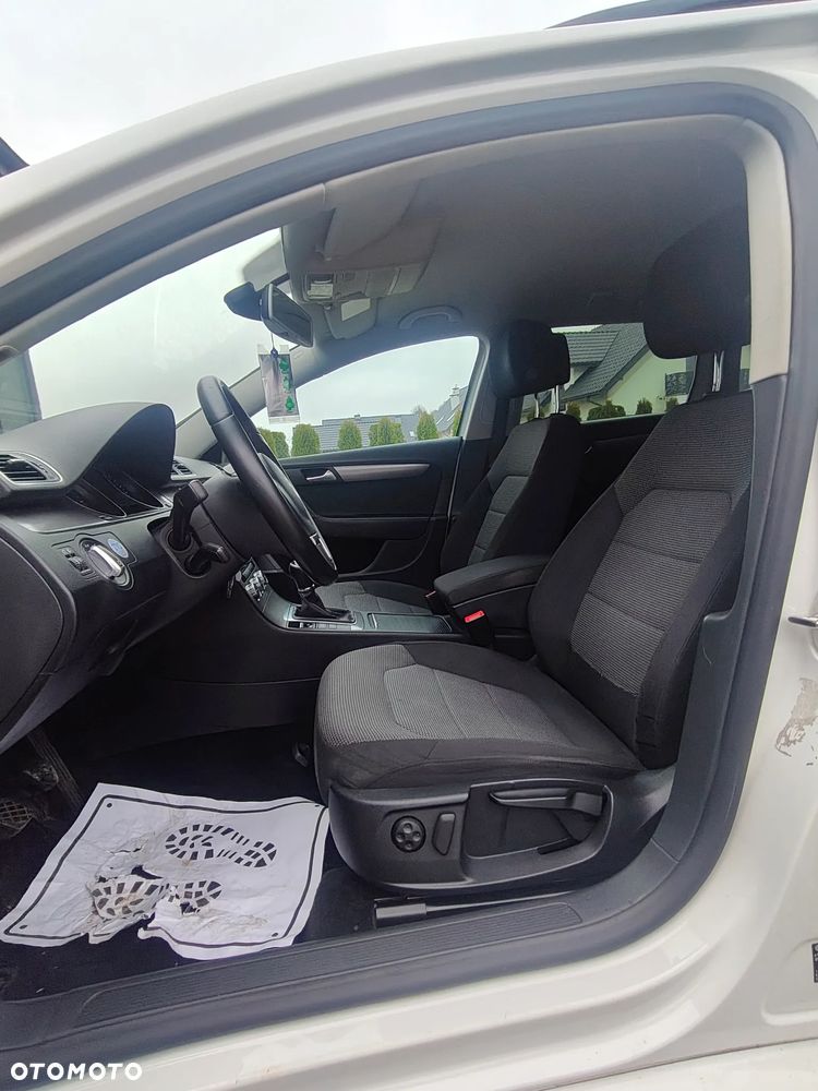 Volkswagen Passat - 7