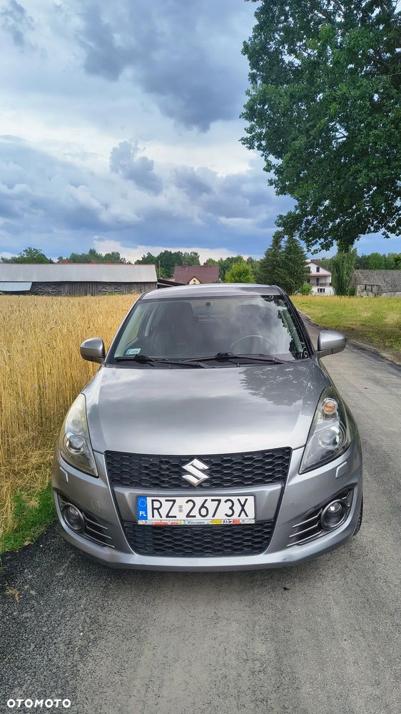 Suzuki Swift 1.6 Sport - 10