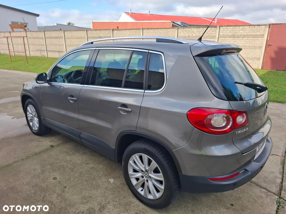 Volkswagen Tiguan 2010 photo 4