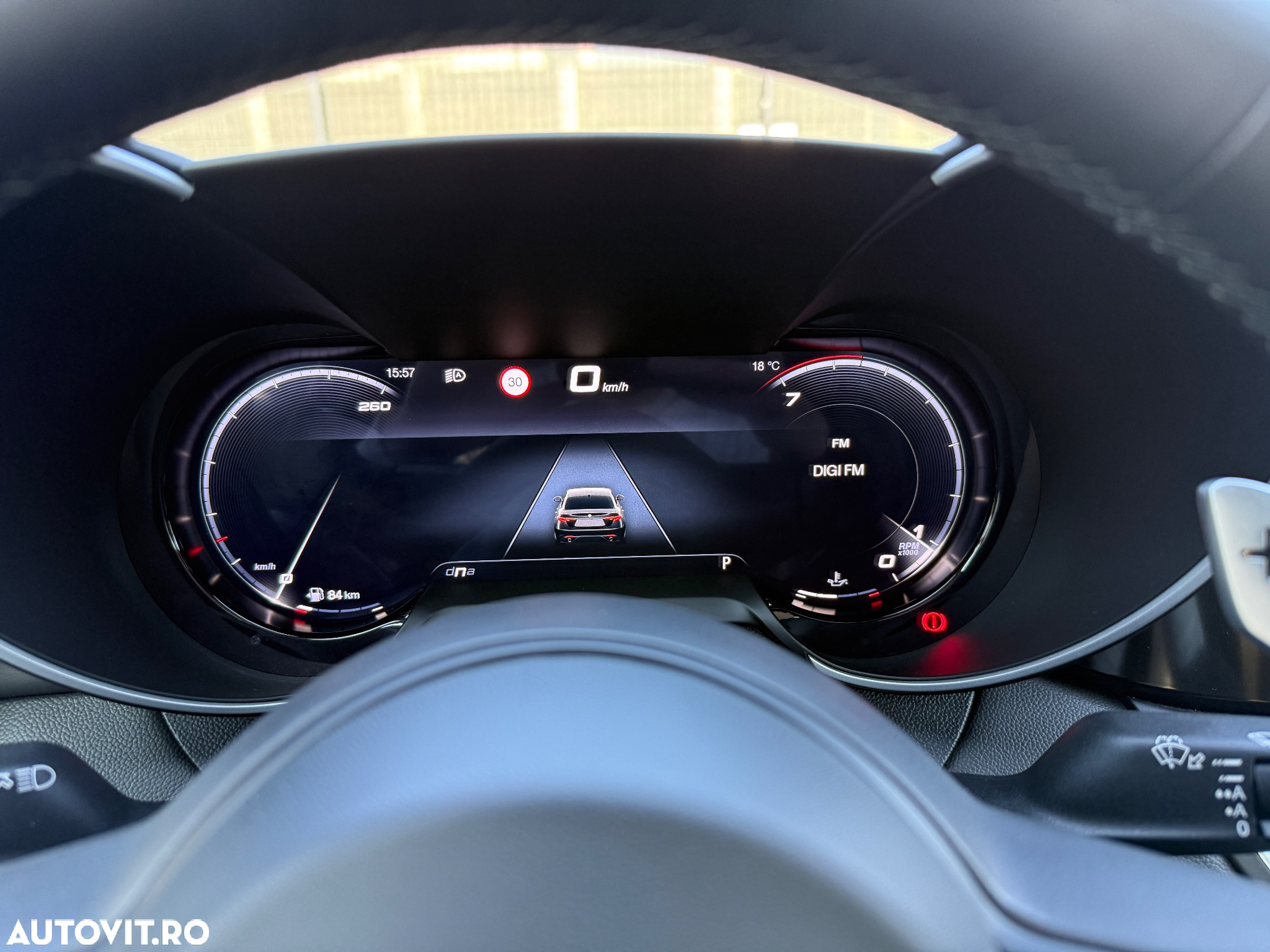 Alfa Romeo Giulia 2.0 Turbo 16V AT8-Q4 Veloce - 18