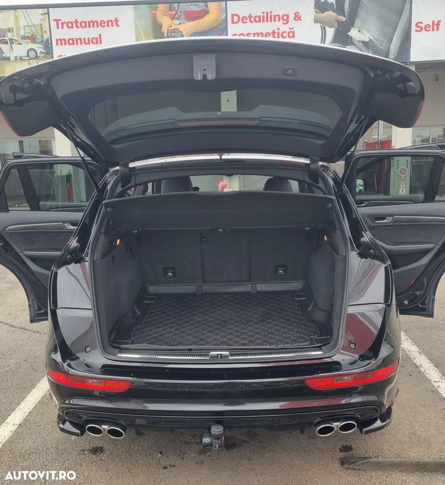 Audi SQ5 - 12