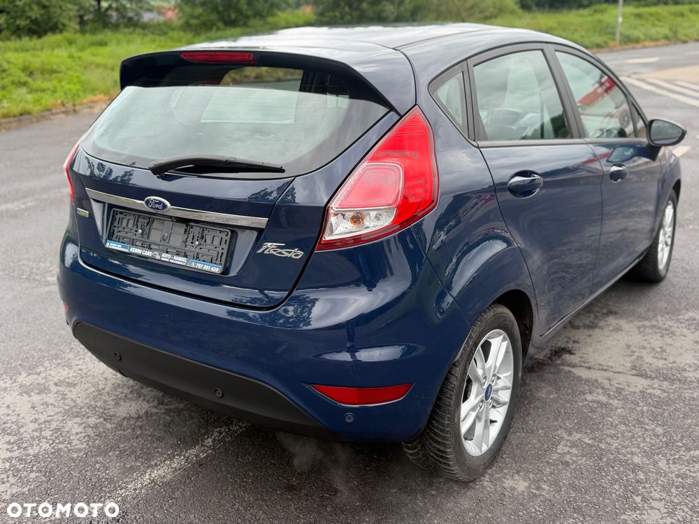 Ford Fiesta 1.0 EcoBoost S&S TITANIUM - 17