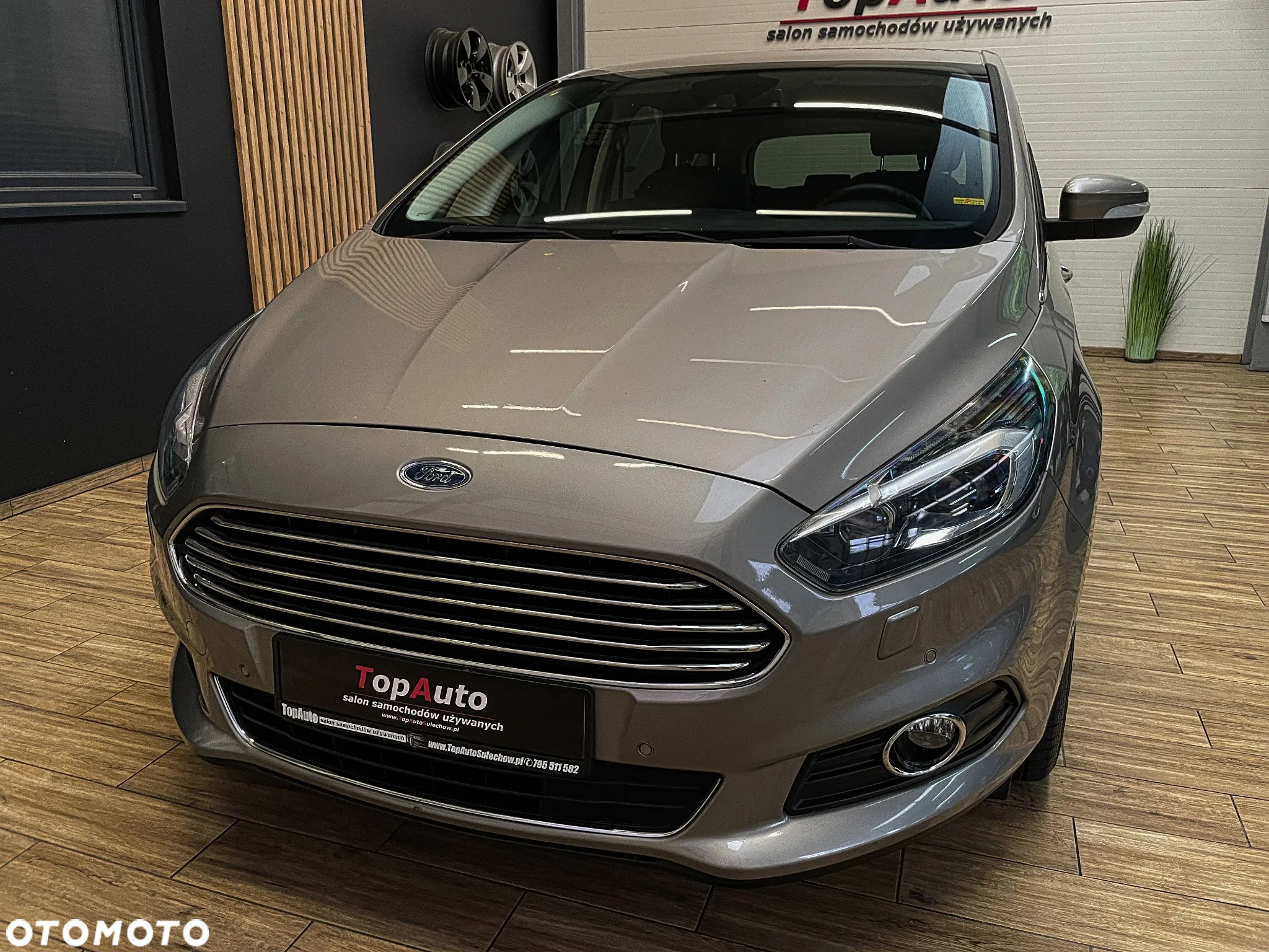 Ford S-Max 2.0 EcoBoost Titanium - 14