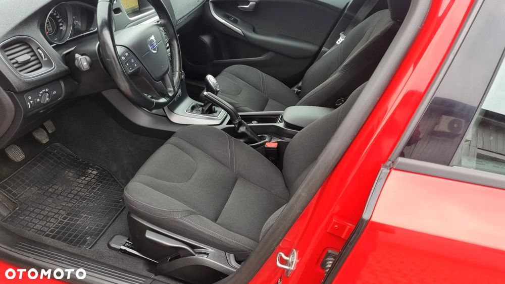 Volvo V40 Cross Country D2 - 16