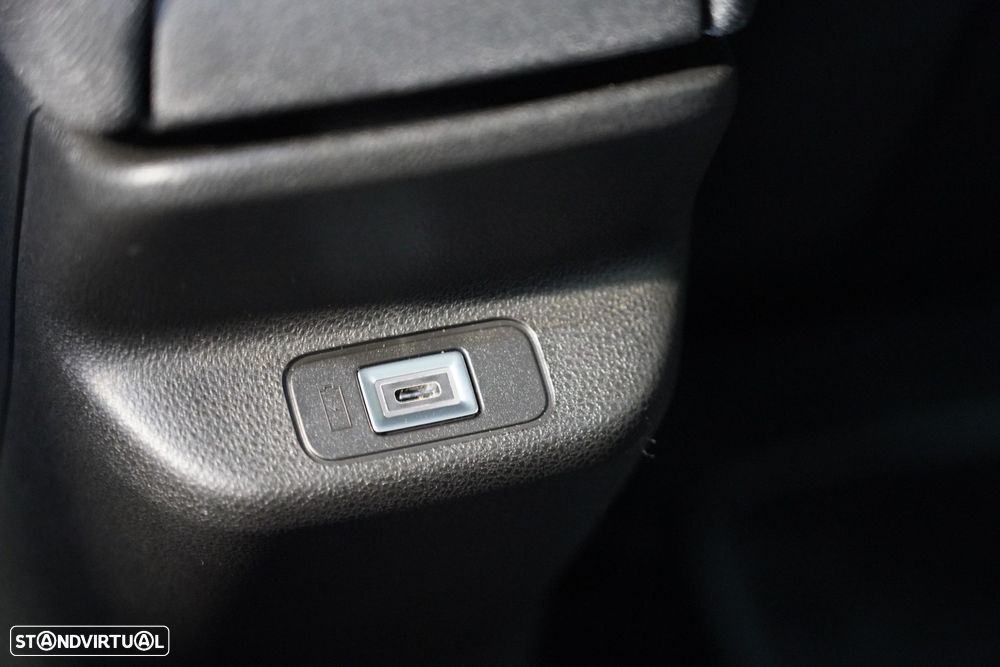 Fiat 600e 54 kWh (RED) - 44