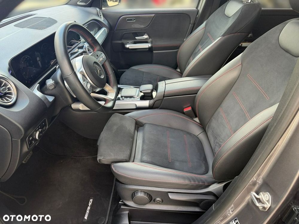 Mercedes-Benz GLB 250 4Matic 8G-DCT AMG Line Advanced Plus - 17