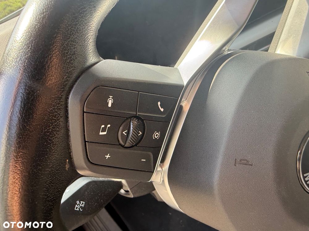 BMW Seria 2 218i - 24