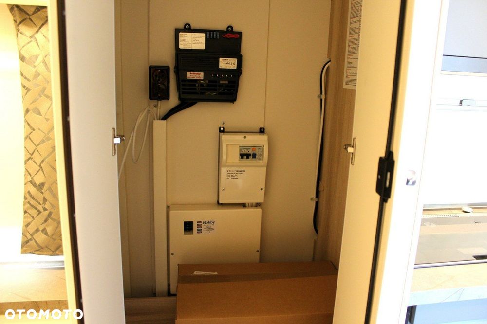 Hobby DE LUXE 495 WFB - 23