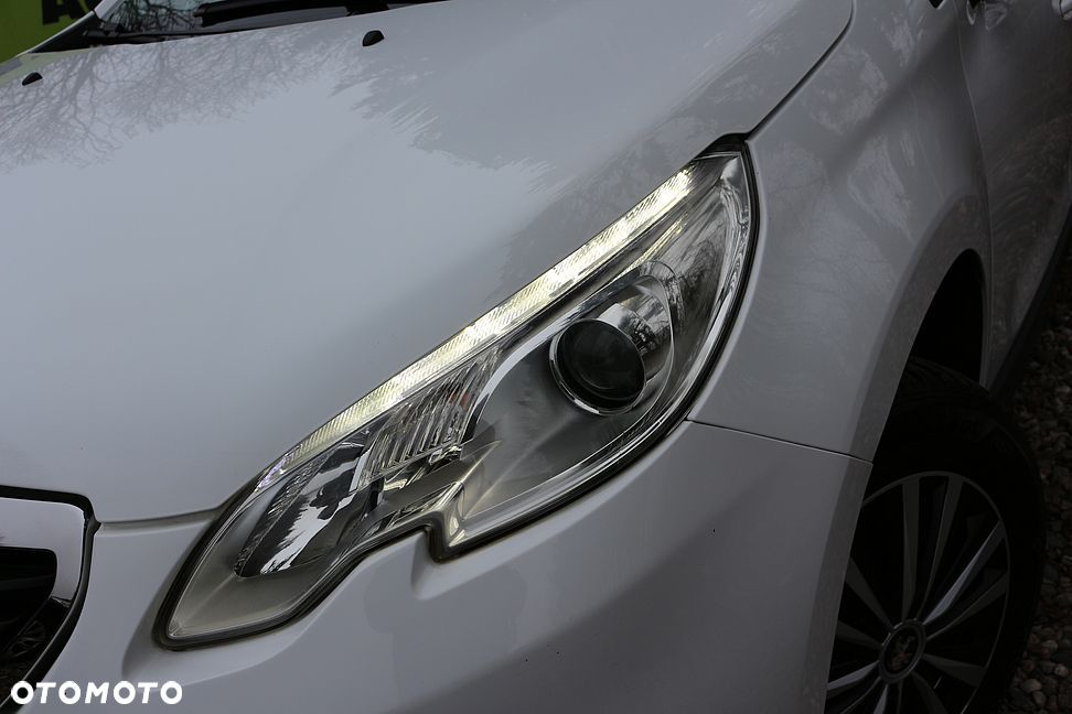 Peugeot 2008 2013 photo 2