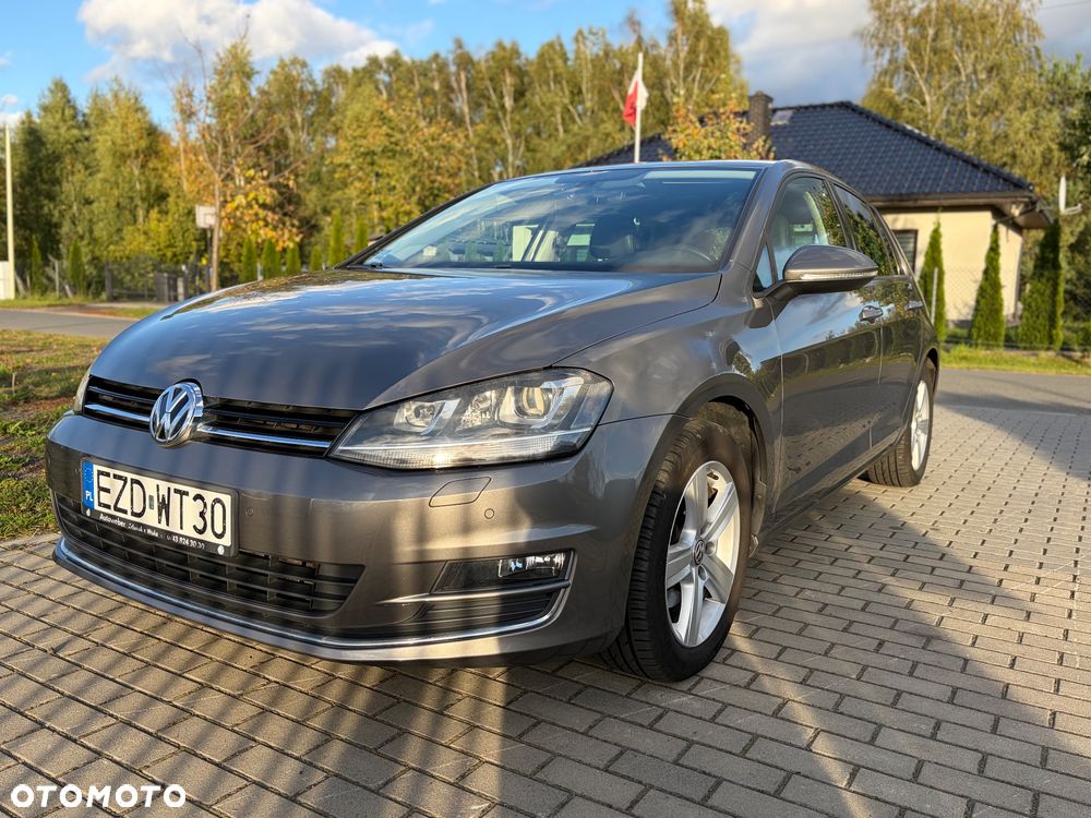 Volkswagen Golf - 2