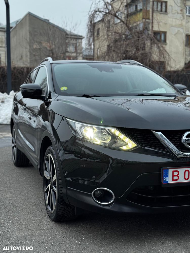 Nissan Qashqai 1.6 DCI TEKNA - 25