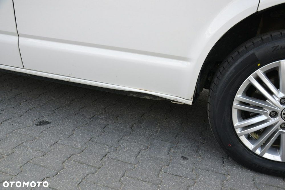 Volkswagen Transporter - 9