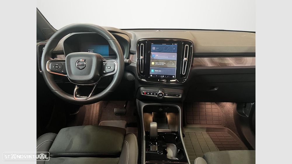 Volvo EC40 82 kWh Twin Motor Performance Black Edition - 15