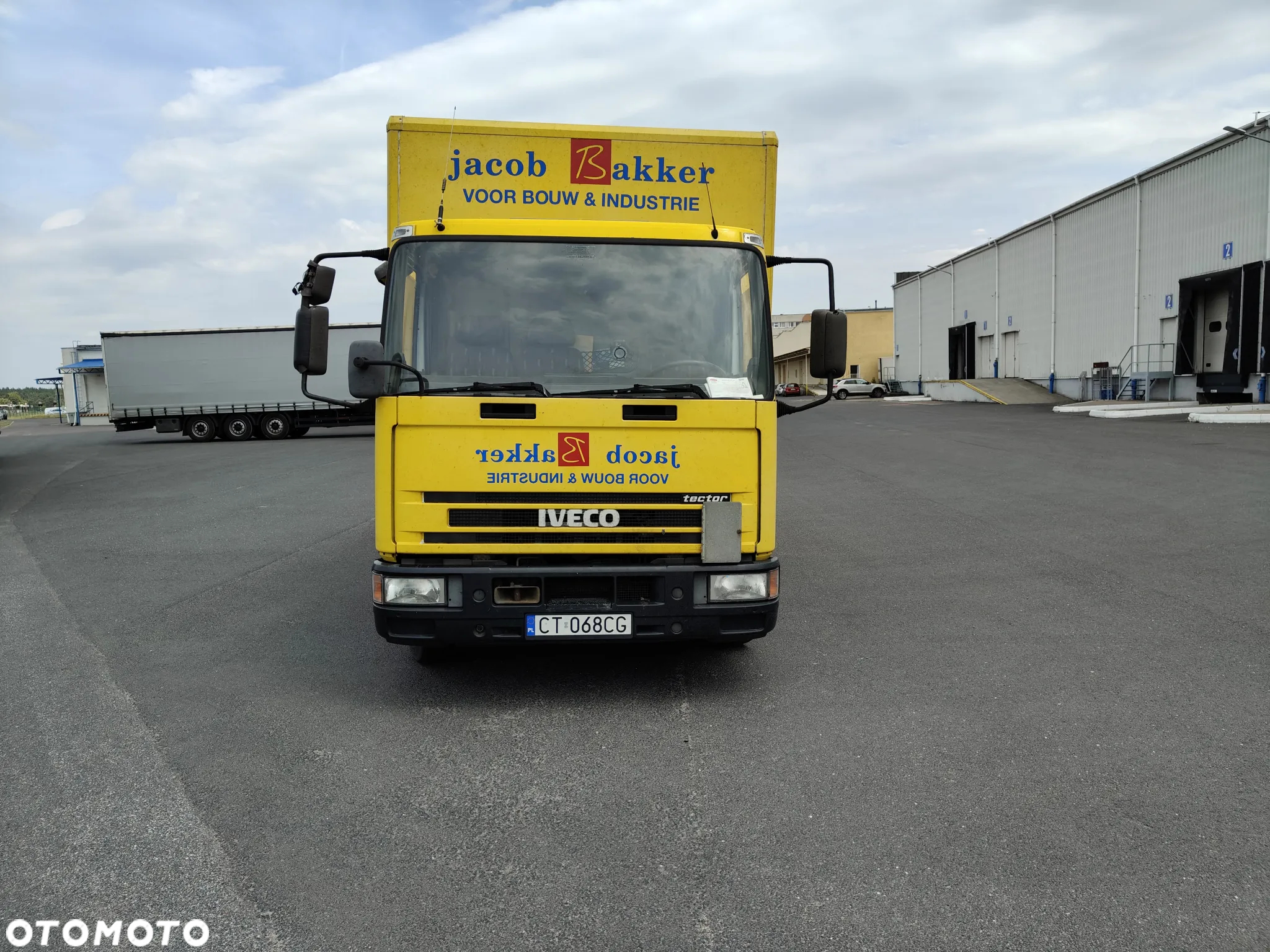 Iveco 75E15 - 3