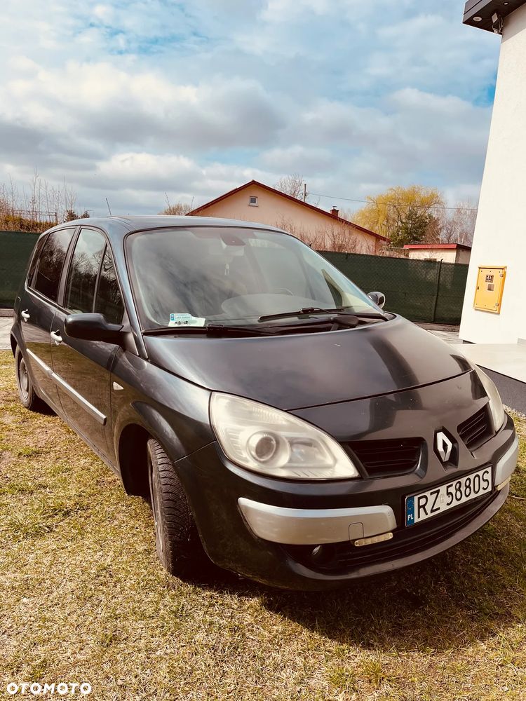 Renault Scenic 1.5 dCi Alize - 4