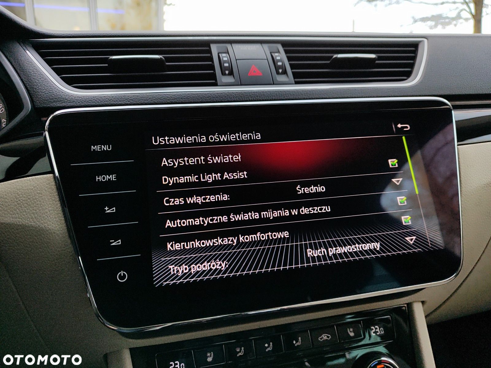 Skoda Superb 2.0 TSI 4x4 L&K DSG - 31