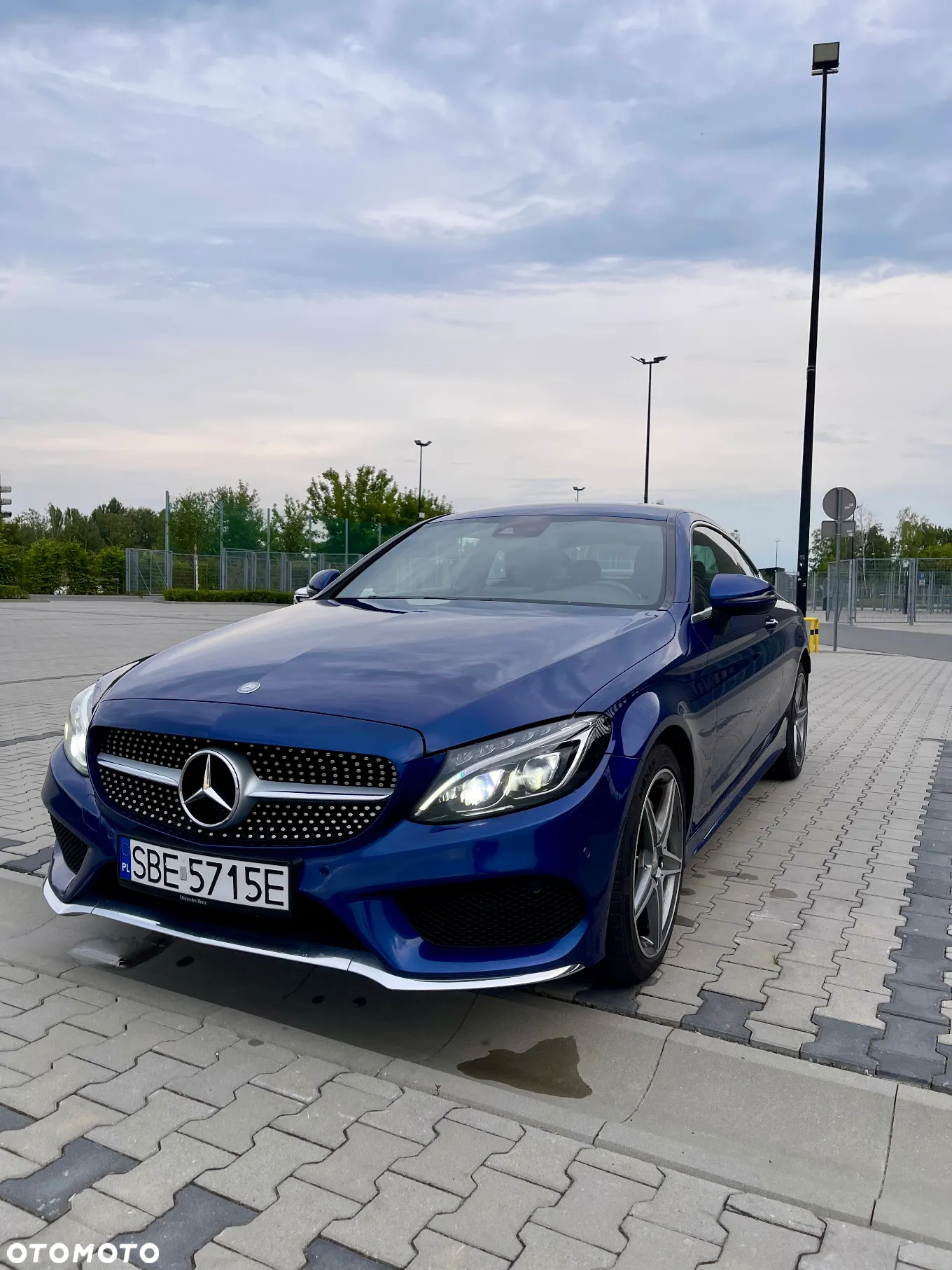 Mercedes-Benz Klasa C 200 Coupe 7G-TRONIC AMG Line - 2