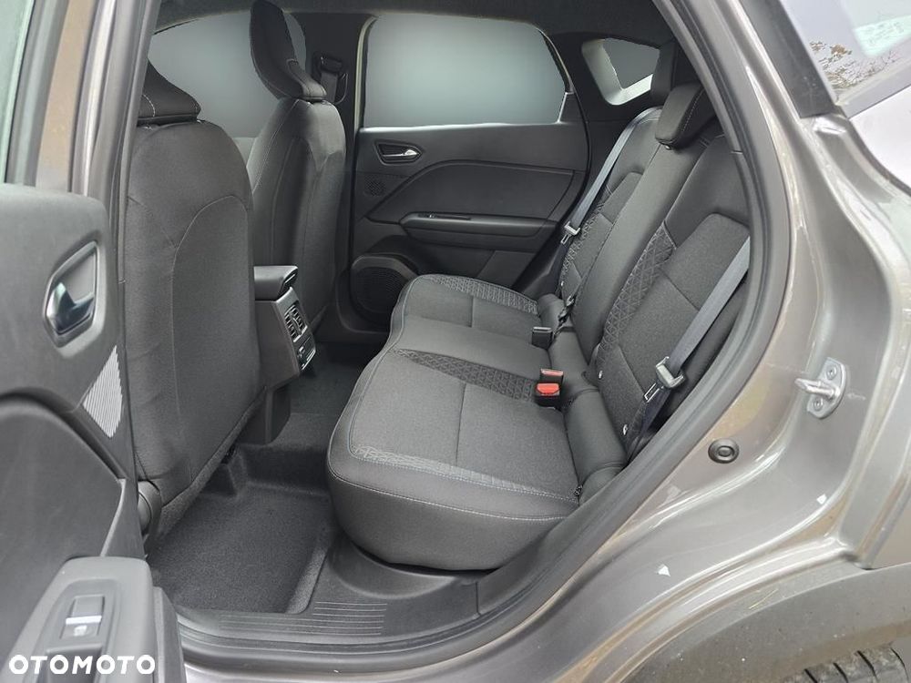 Renault Captur - 10