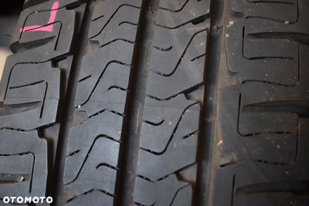 R16C 225/75 Michelin Agilis Camping - 3