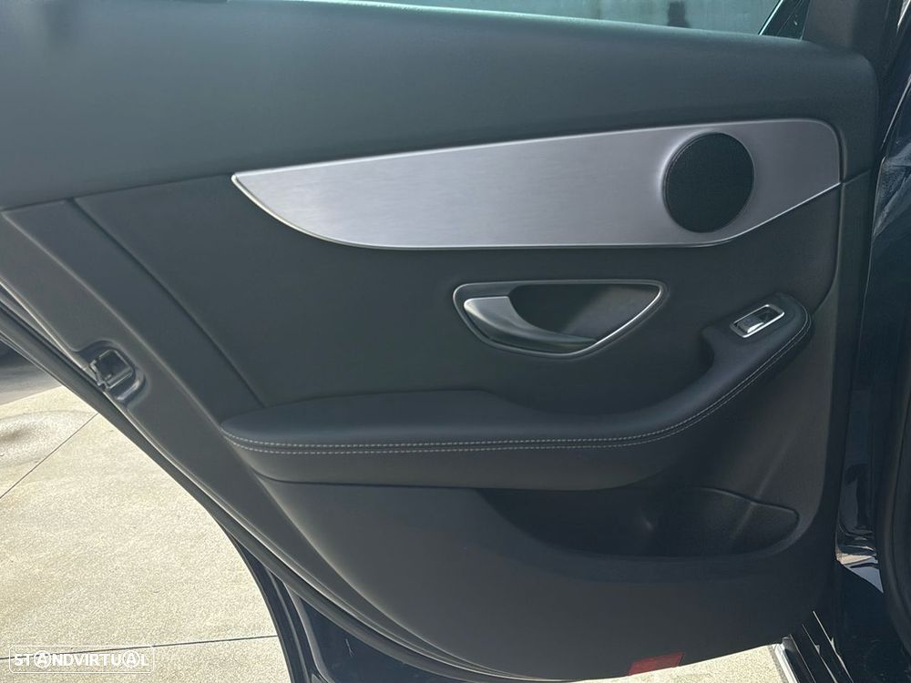 Mercedes-Benz C 200 - 24