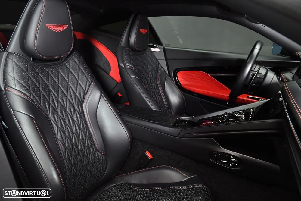 Aston Martin DB12 Coupé V8 - 20