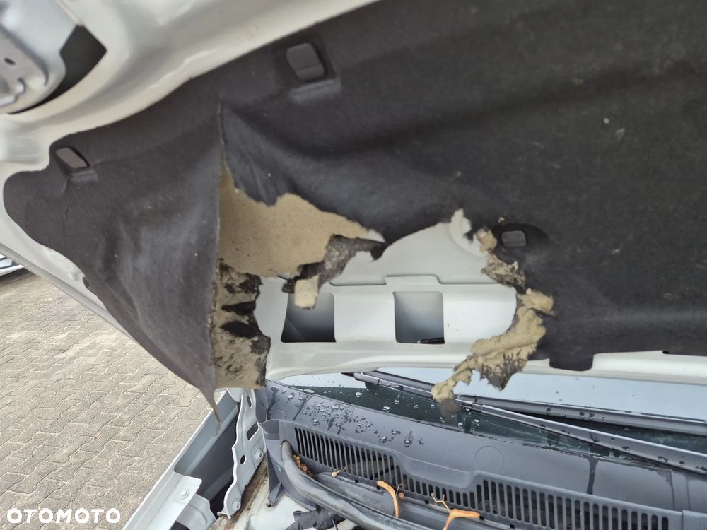 Volkswagen Caddy Cargo - 28