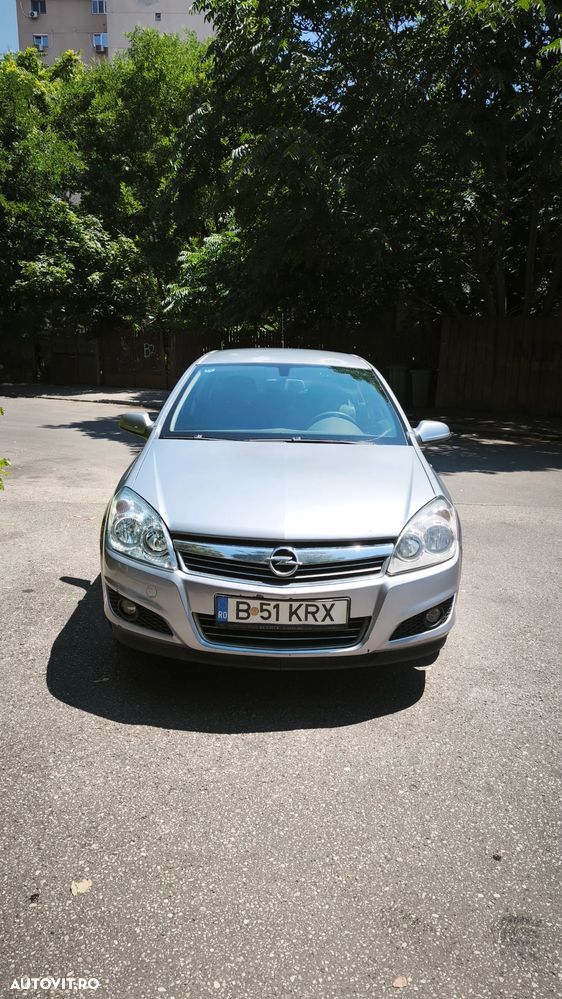 Opel Astra - 2