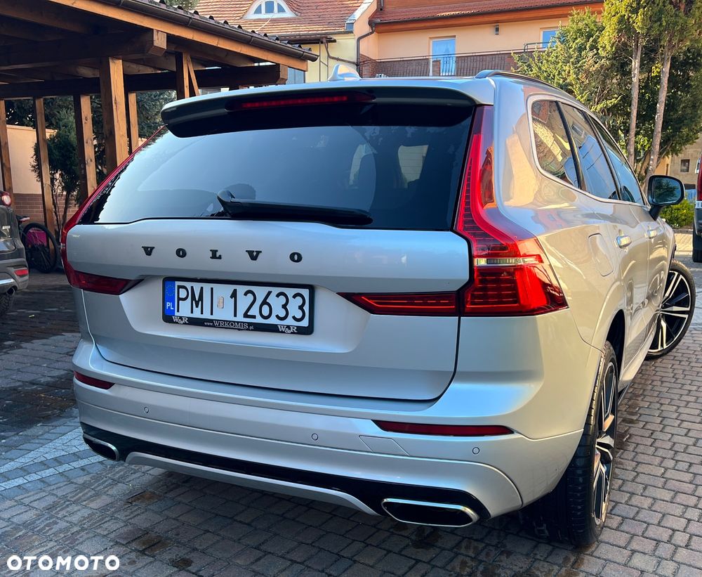 Volvo XC 60 T5 R-Design - 4