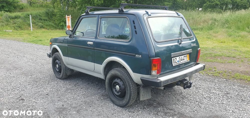 Lada Niva 1.7i - 4