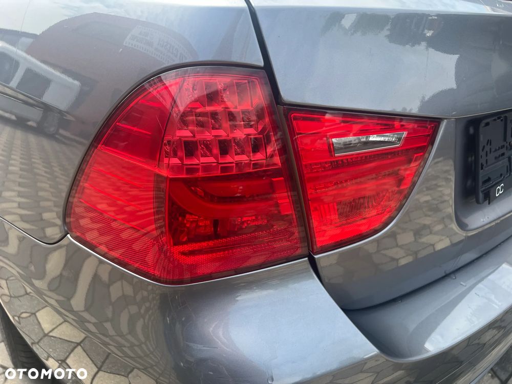BMW E91 LAMPY TYŁ LED KOMPLET - 3