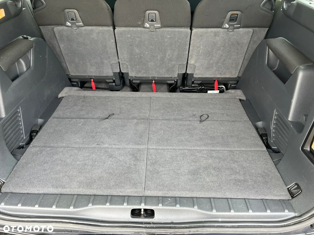 Peugeot 5008 - 14