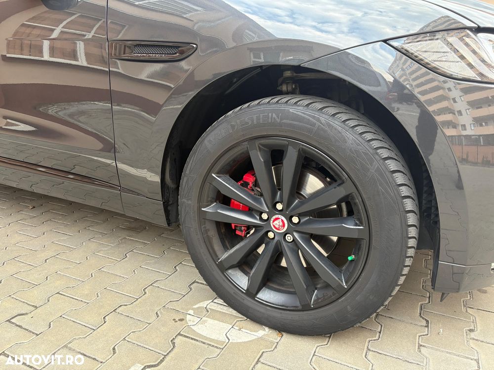 Jaguar F-Pace 30d AWD S - 9