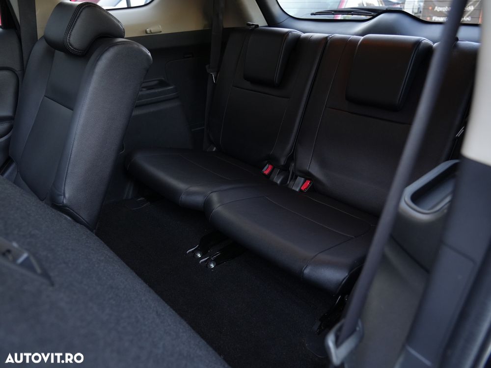 Mitsubishi Outlander 2.2 DI-D 4WD Automatik Diamant Edition - 10
