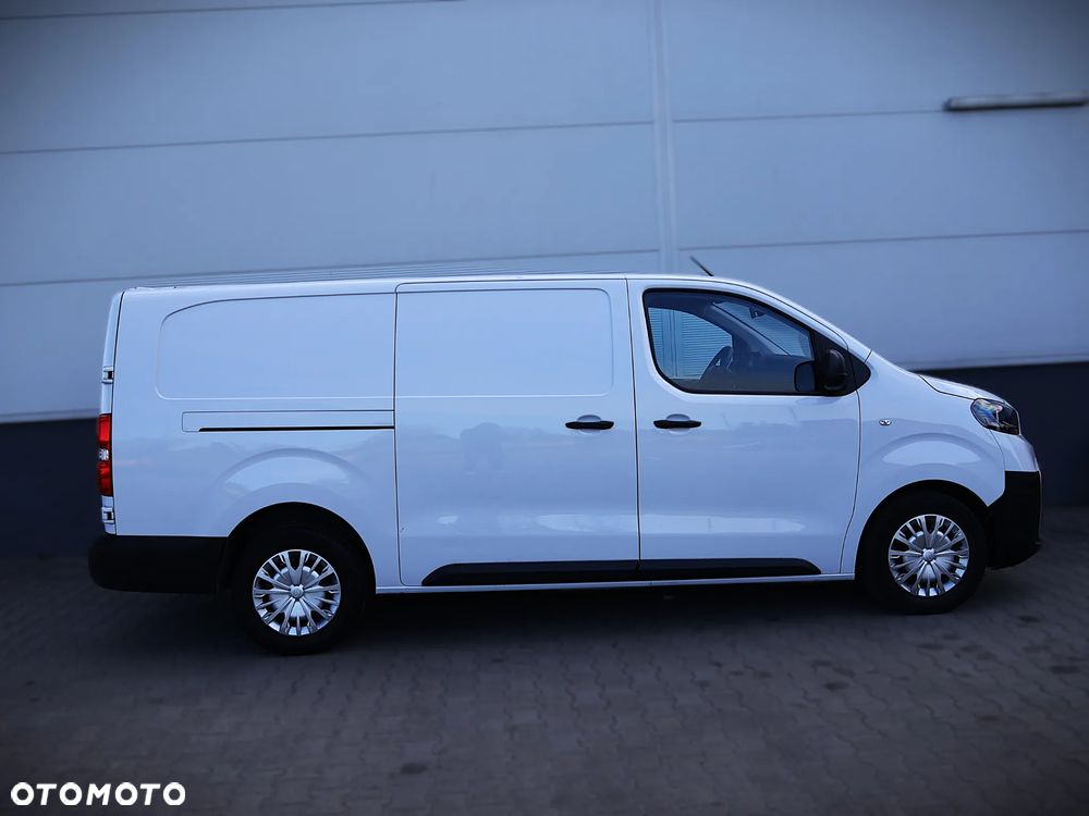 Toyota Proace - 10
