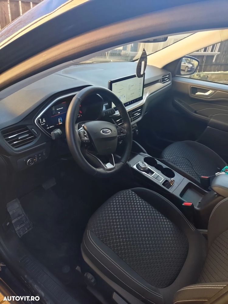 Ford Kuga 1.5 EcoBoost A8 FWD Titanium - 9