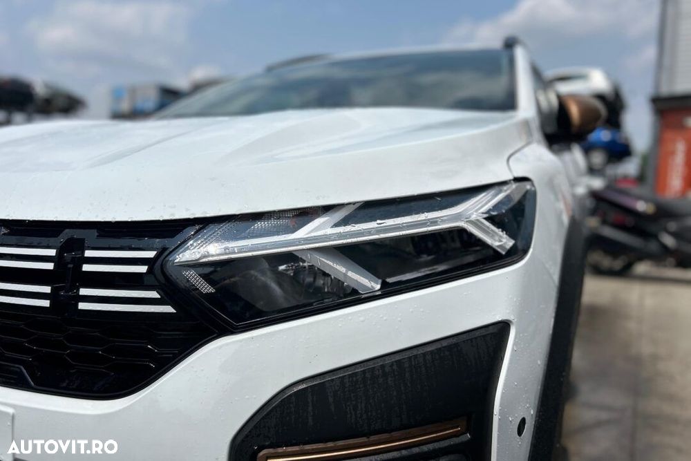 FAR STANGA/DREAPTA LED DACIA JOGGER - 1