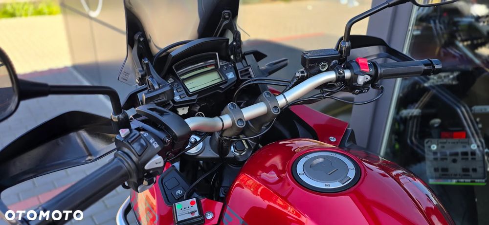 Honda VFR - 36