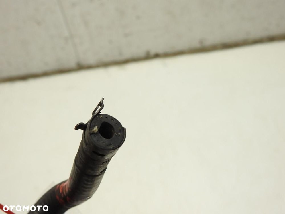 WĄŻ RURA WODY VW PASSAT B6 - 4