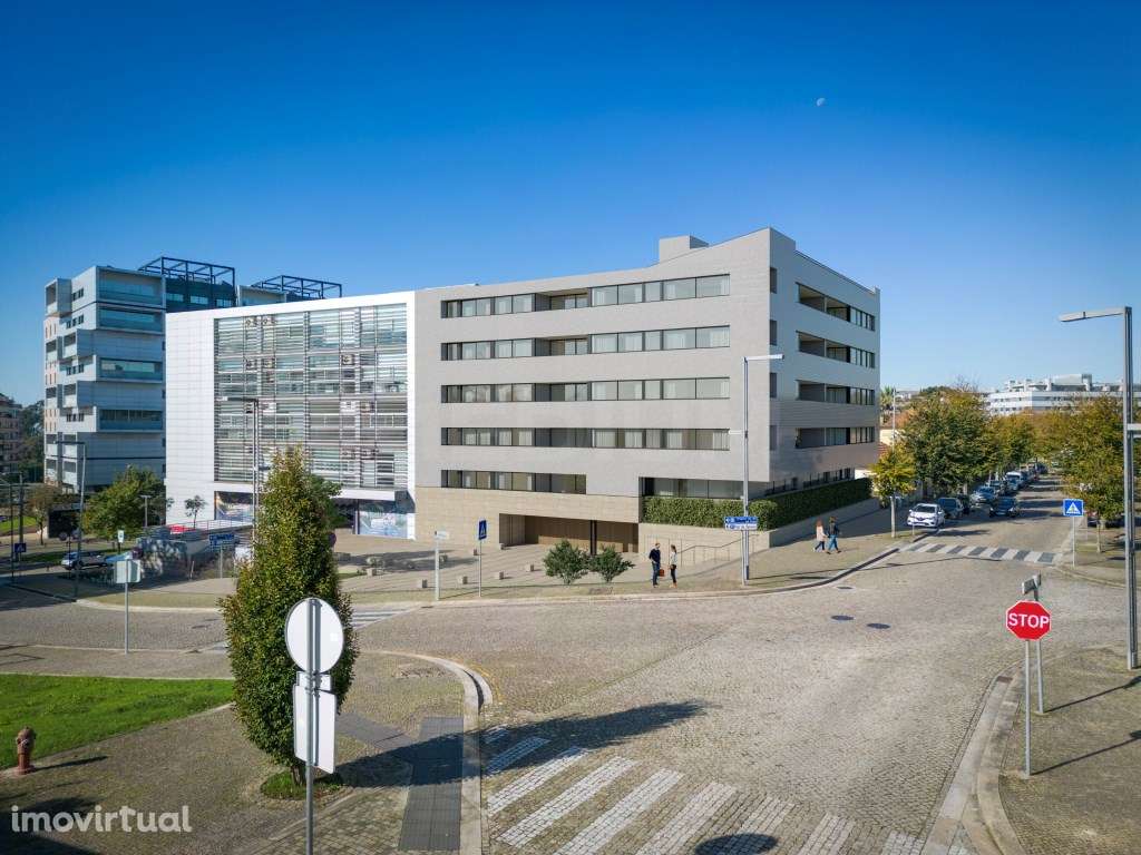 Maia Prestige - Grande imagem: 2/22